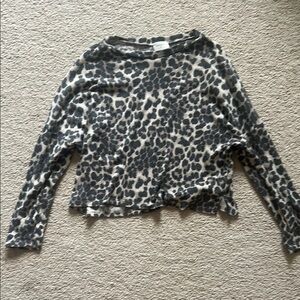 Leopard Print Light crop long sleeve